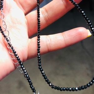 Black spinel chain